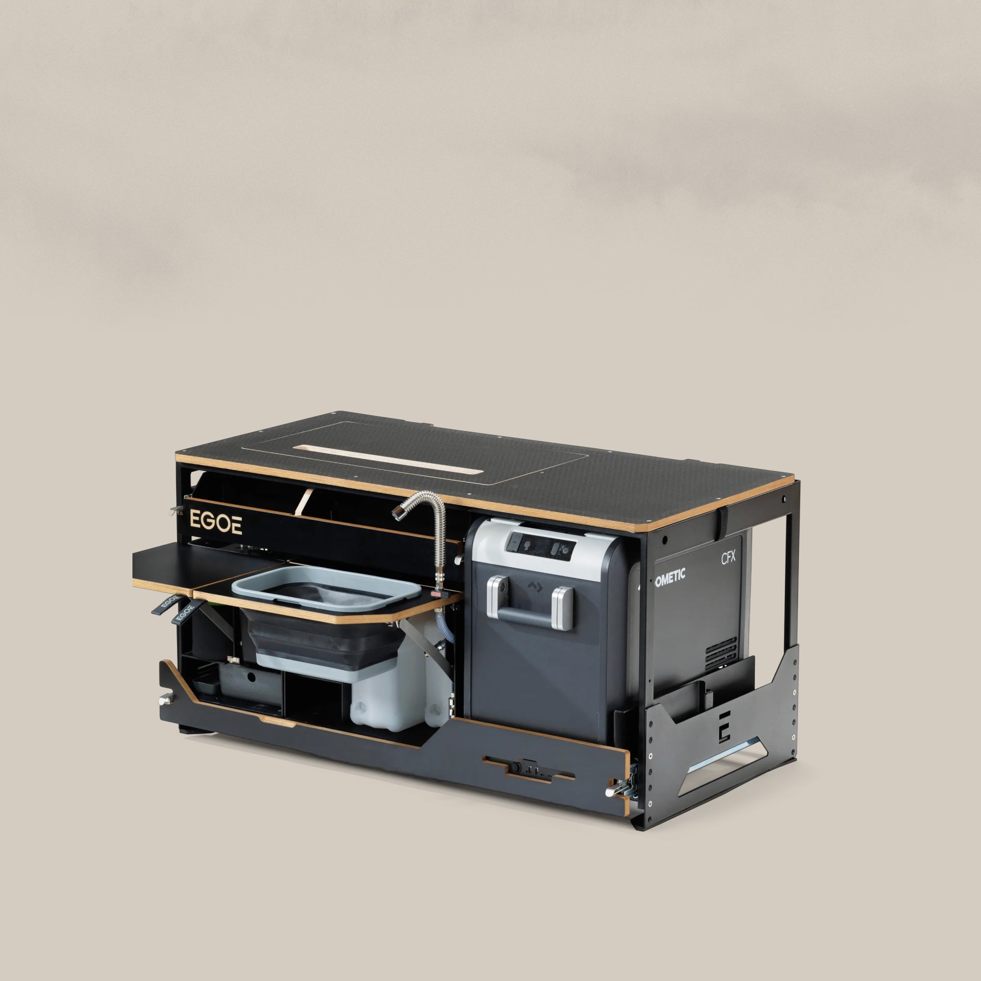 Hiker 460 - Kuchyňský set (použité)