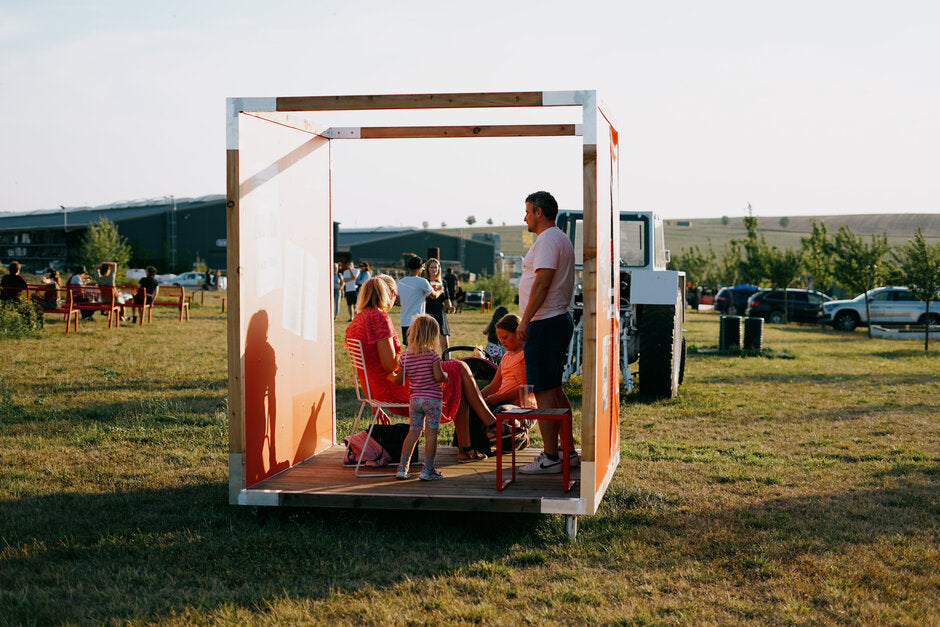 Zvykejte si, díl druhý. Kempus hostil Anděla